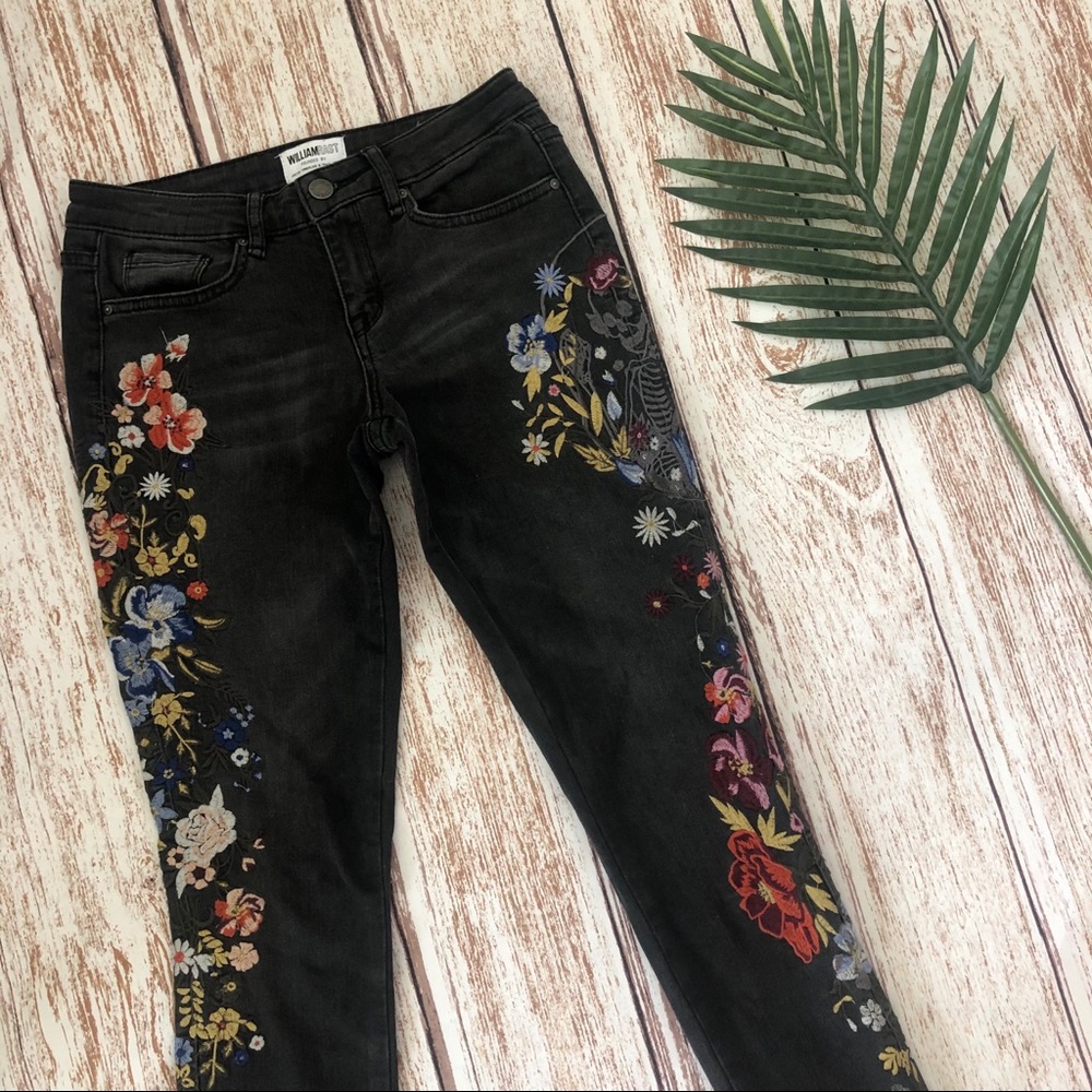 William Rast Washed Black Embroidered Jeans 26 - Picture 3 of 7